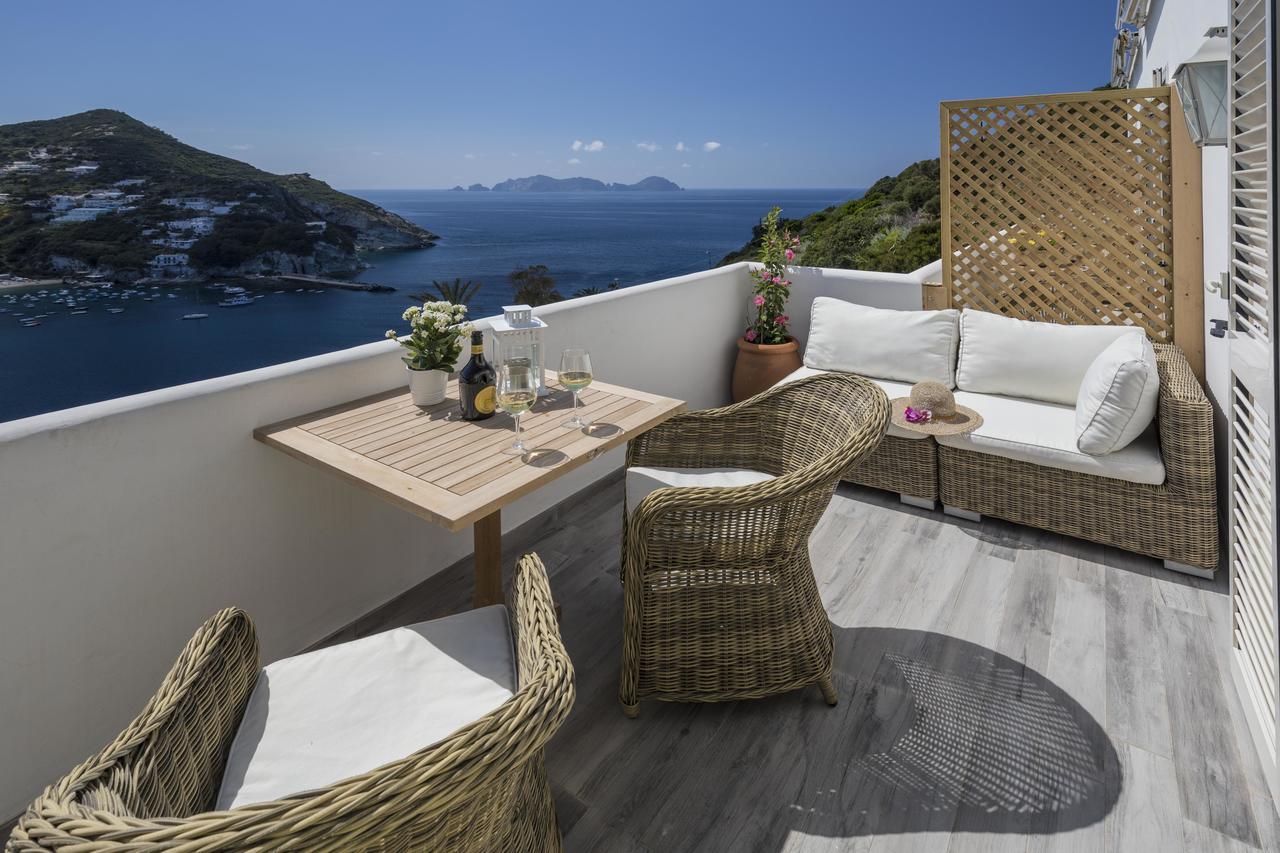 Maridea Casa Vacanza- Le Alcove sul Mare Suites Ponza Exterior foto
